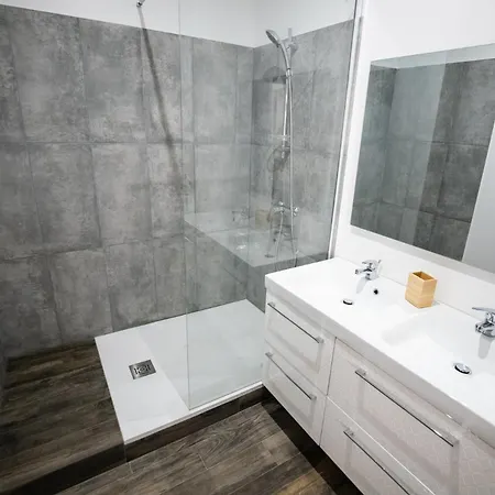 Appartement Le Comptoir Des Grenouilles à Marseille Extérieur photo
